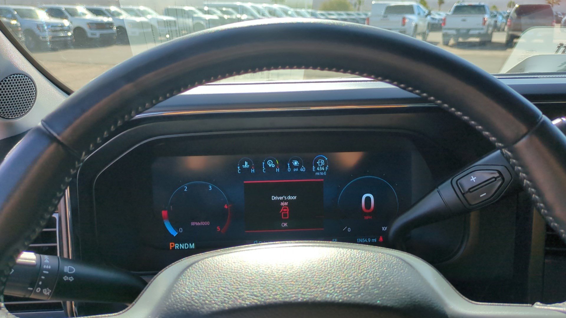 Used 2024 Ford F350 Lariat image 19