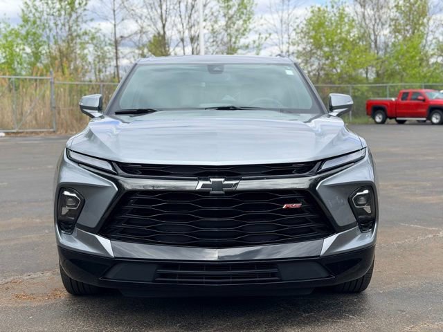 Used 2024 Chevrolet Blazer RS w/ LPO, Floor Liner Package FWD image 2