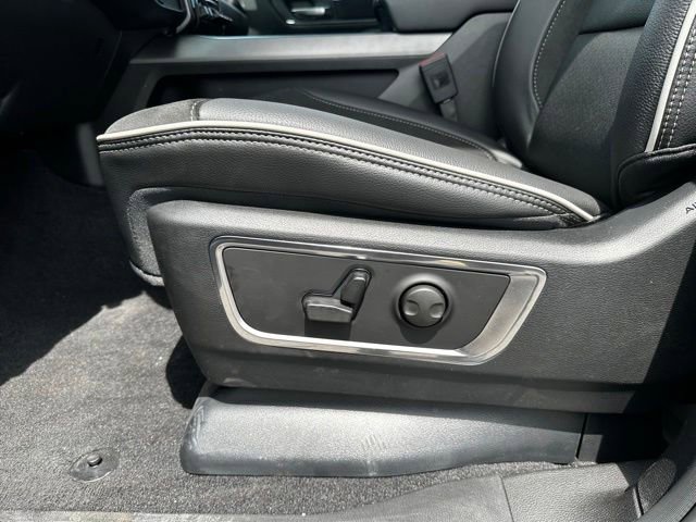 New 2026 RAM 1500 Laramie w/ Night Edition AWD/4WD image 20