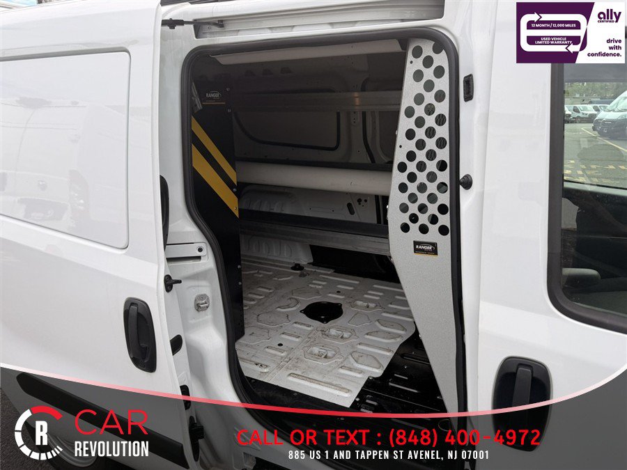 Used 2022 RAM ProMaster City Tradesman FWD image 11