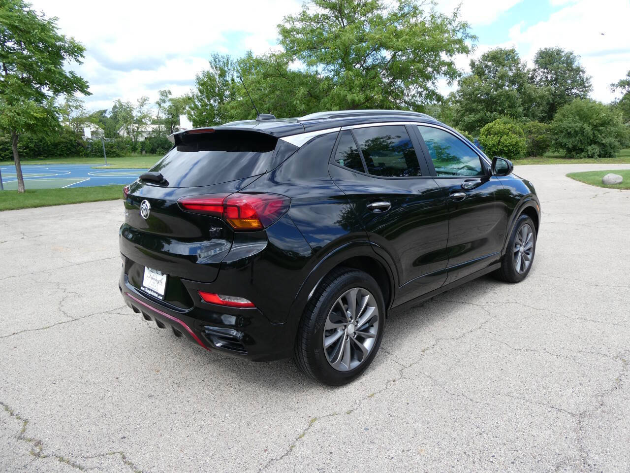 Used 2020 Buick Encore GX Select w/ Sport Touring Package FWD image 5