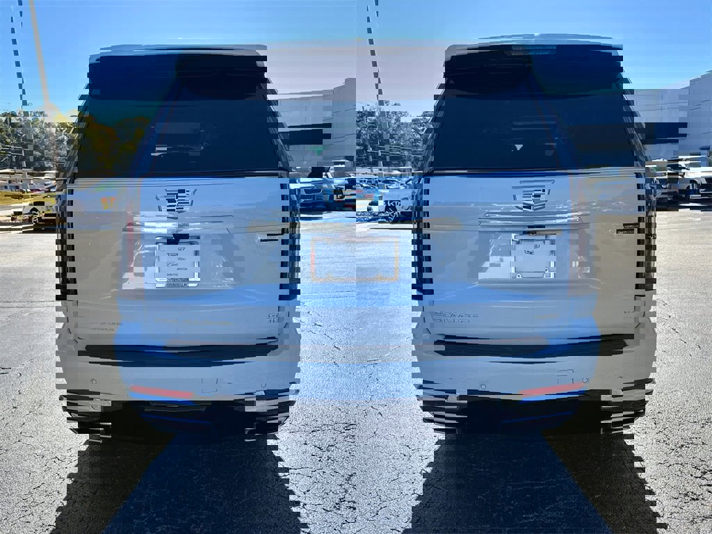 New 2026 Cadillac Escalade ESV Luxury w/ Touring Package image 6