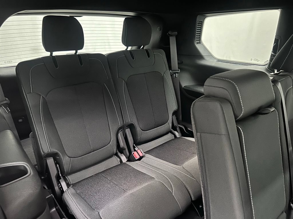 New 2026 Jeep Grand Cherokee L 4WD image 16