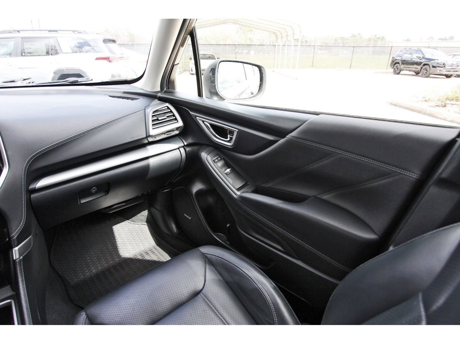 Used 2020 Subaru Forester Limited w/ Popular Package #3 image 10