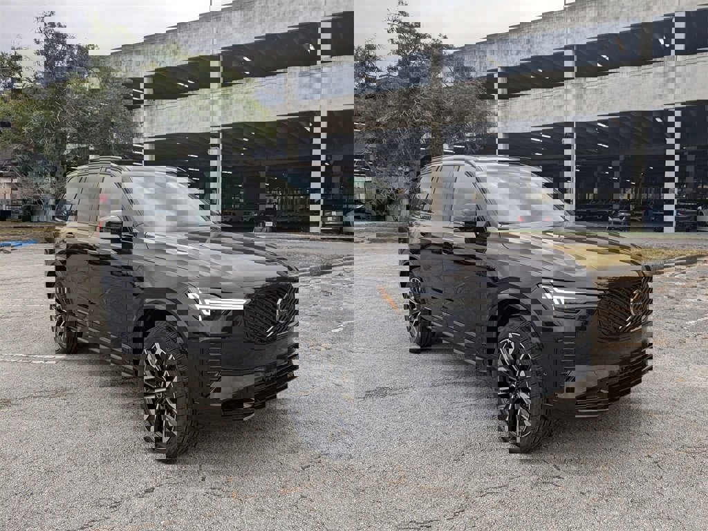 New 2026 Volvo XC90 T8 Ultra w/ Protection Package Premier image 8