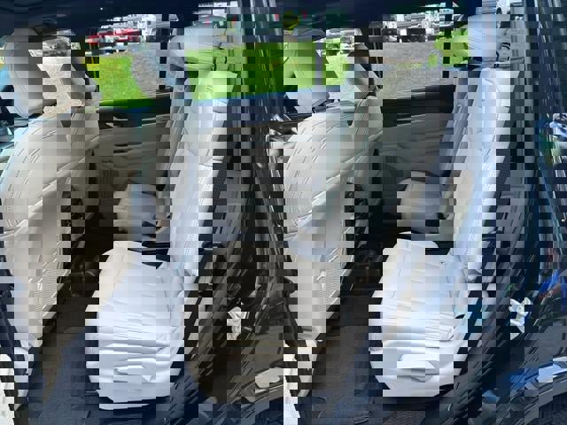 New 2025 Jeep Grand Cherokee L Limited w/ Luxury Tech Group II image 53