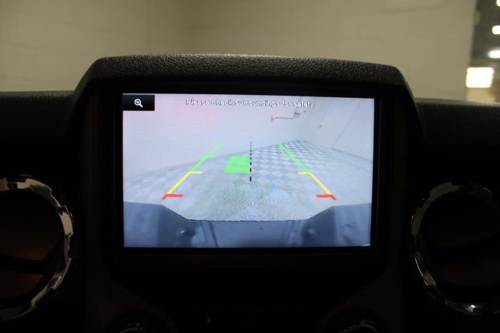 Used 2015 Ford F350 Lariat w/ Lariat Ultimate Package image 4