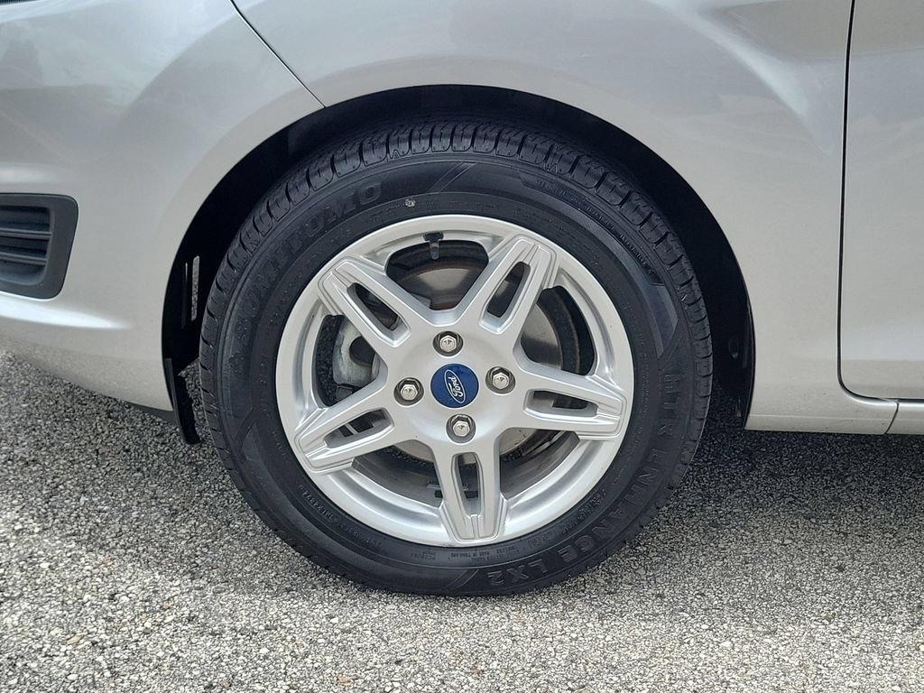 Used 2019 Ford Fiesta SE FWD image 6