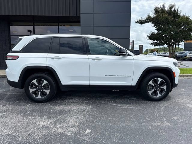Used 2024 Jeep Grand Cherokee Limited 4xe AWD/4WD image 2