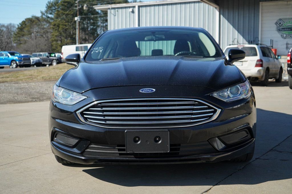 Used 2018 Ford Fusion SE w/ Fusion SE Technology Package image 26
