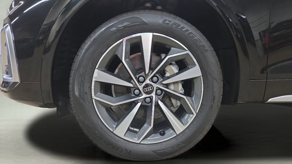 Used 2023 Audi Q5 2.0T Premium Plus image 29