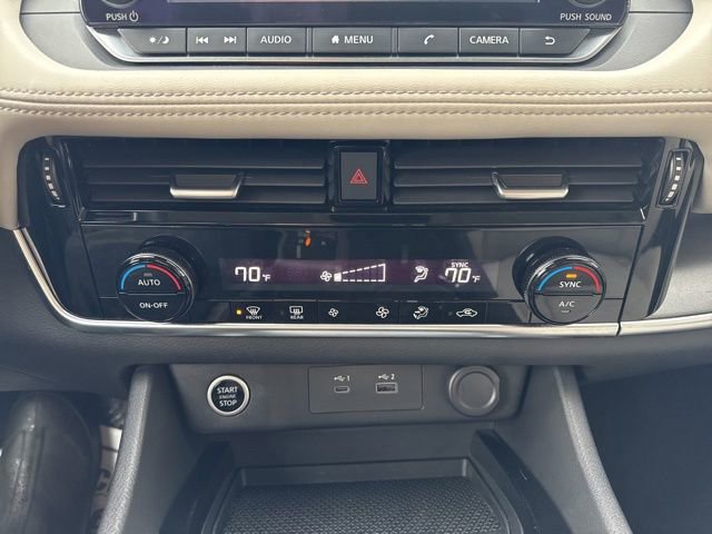 Used 2021 Nissan Rogue SV image 17