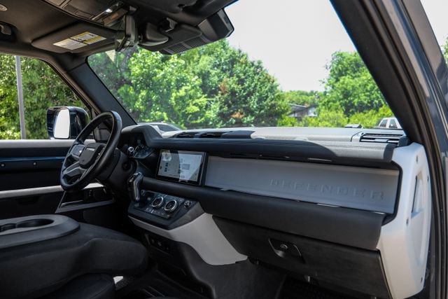 Used 2021 Land Rover Defender 110 AWD/4WD image 14