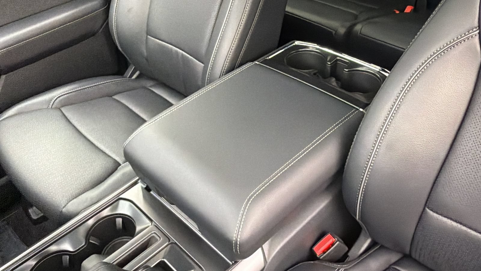 Used 2026 Ford F150 Lariat AWD/4WD image 25