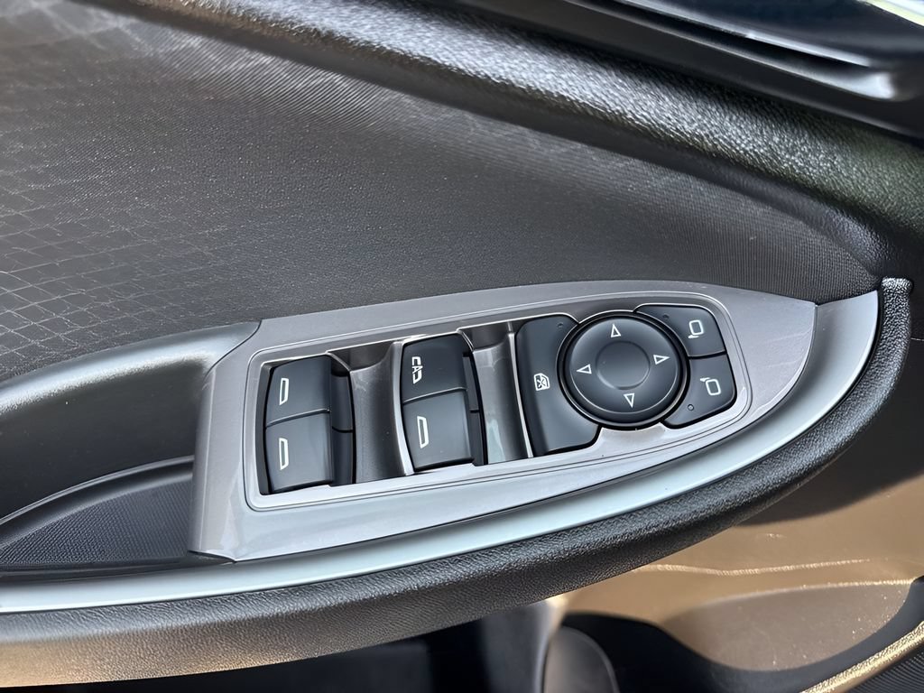 Used 2024 Chevrolet Malibu LT w/ Midnight Edition FWD image 27