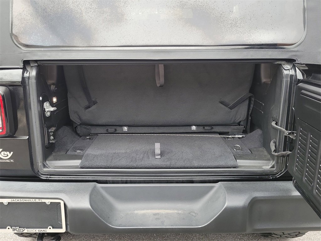 Used 2020 Jeep Wrangler Sport image 11