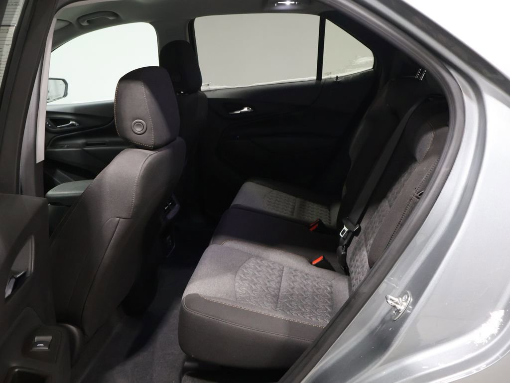 Used 2024 Chevrolet Equinox LT image 18