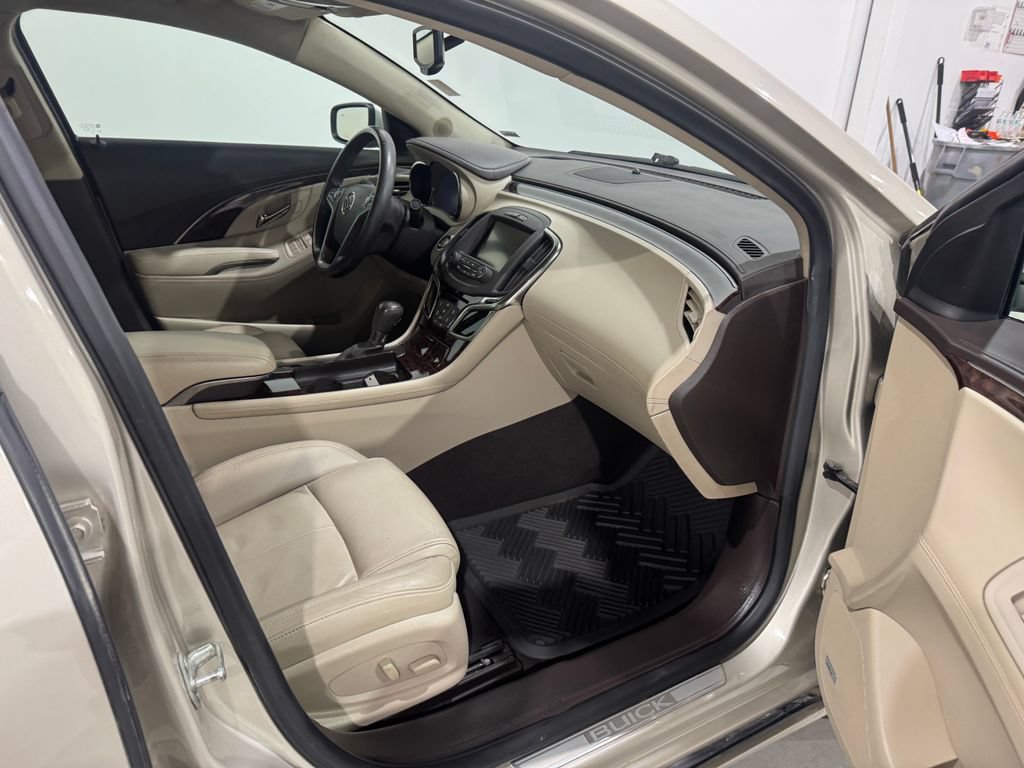 Used 2014 Buick LaCrosse Leather w/ Driver Confidence Package FWD image 21
