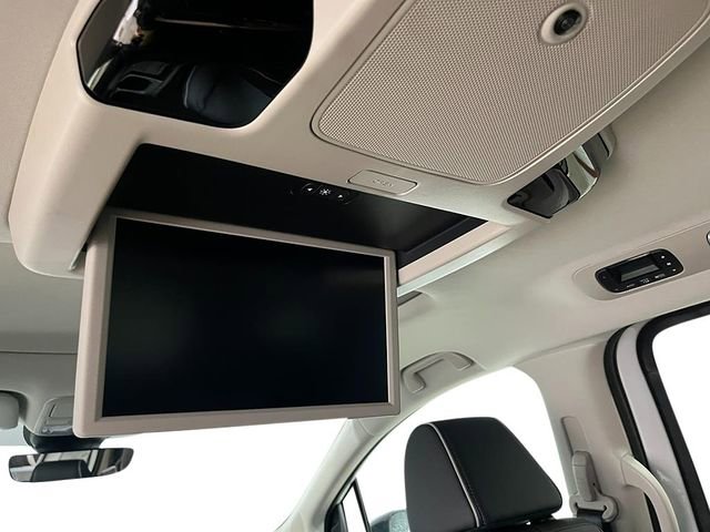 New 2026 Honda Odyssey Touring image 22