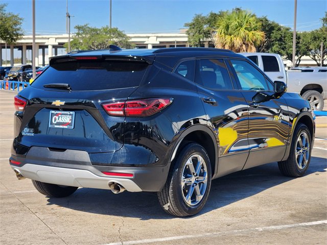 Used 2024 Chevrolet Blazer LT w/ Convenience Package image 7