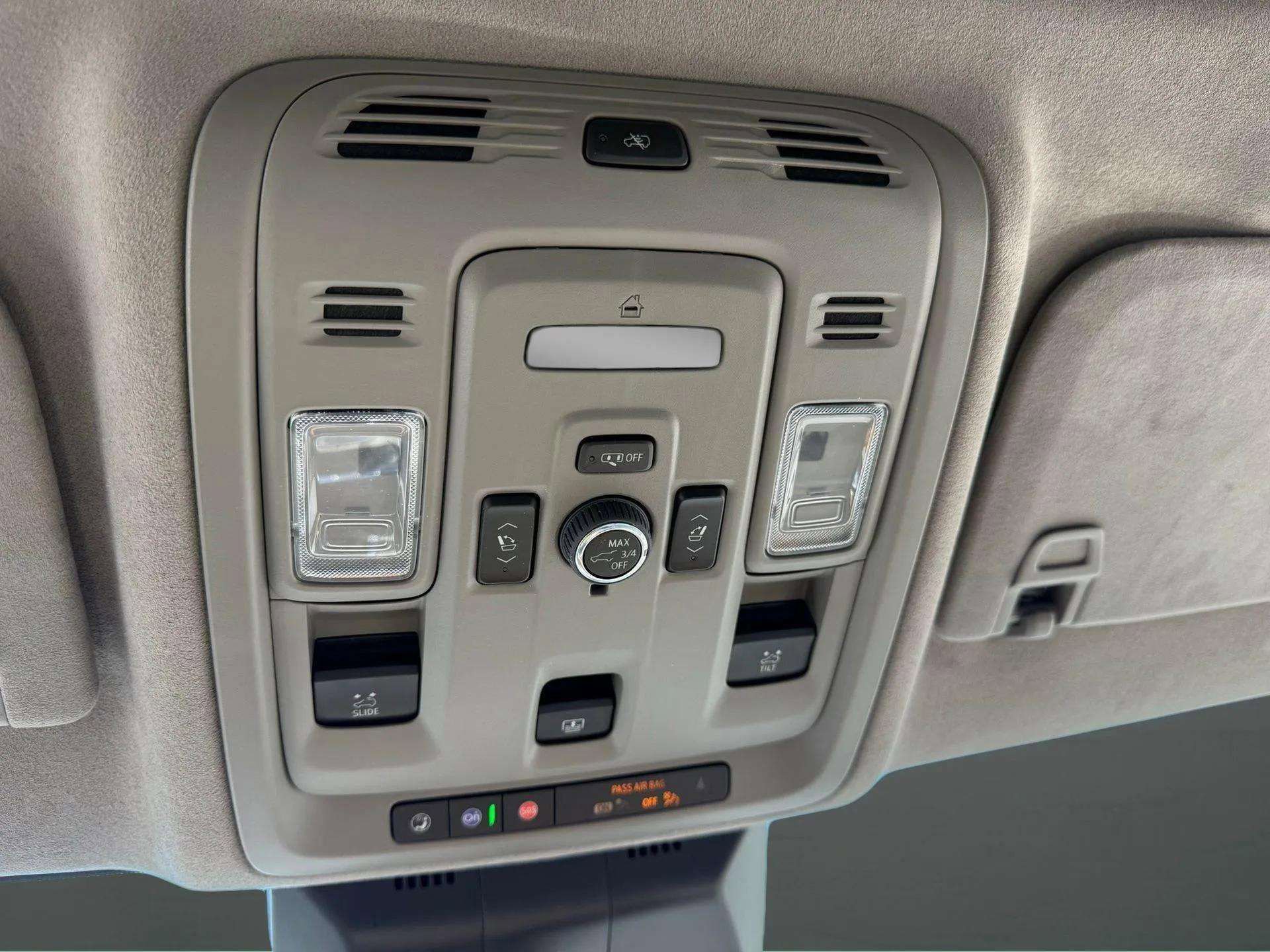 Used 2024 Cadillac Escalade ESV Sport Platinum w/ Heavy-Duty Trailer Package image 40