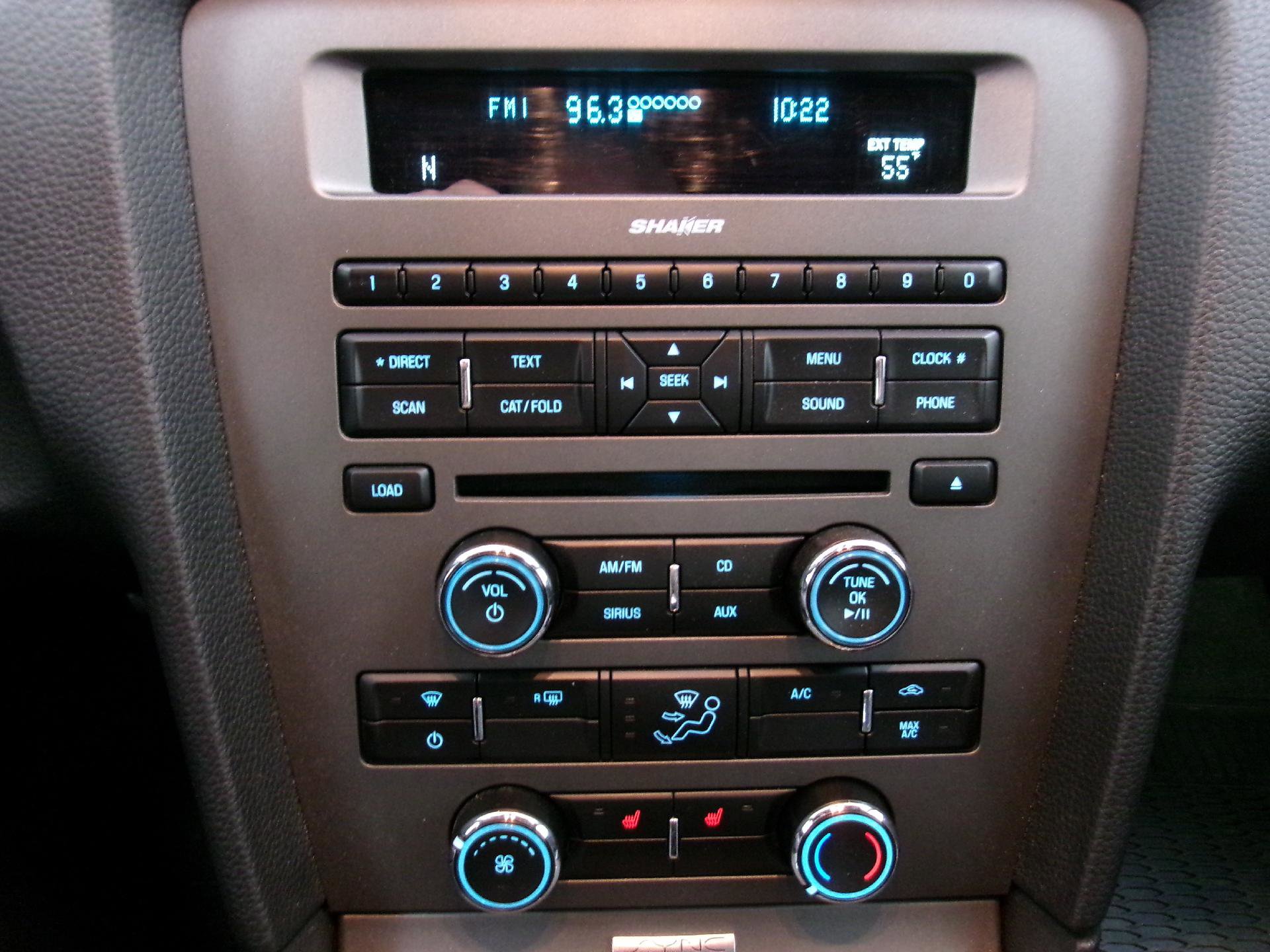 Used 2010 Ford Mustang GT image 8