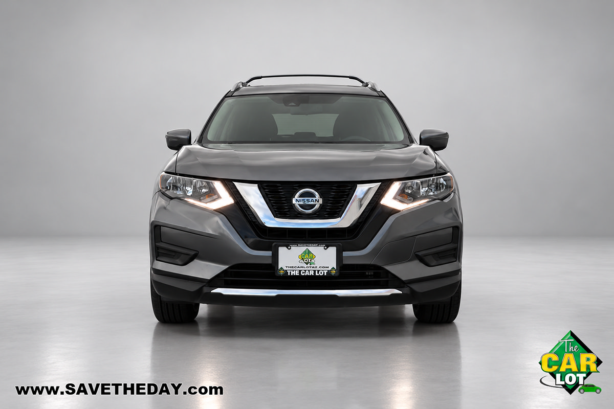 Used 2020 Nissan Rogue S w/ Special Edition Package FWD image 11