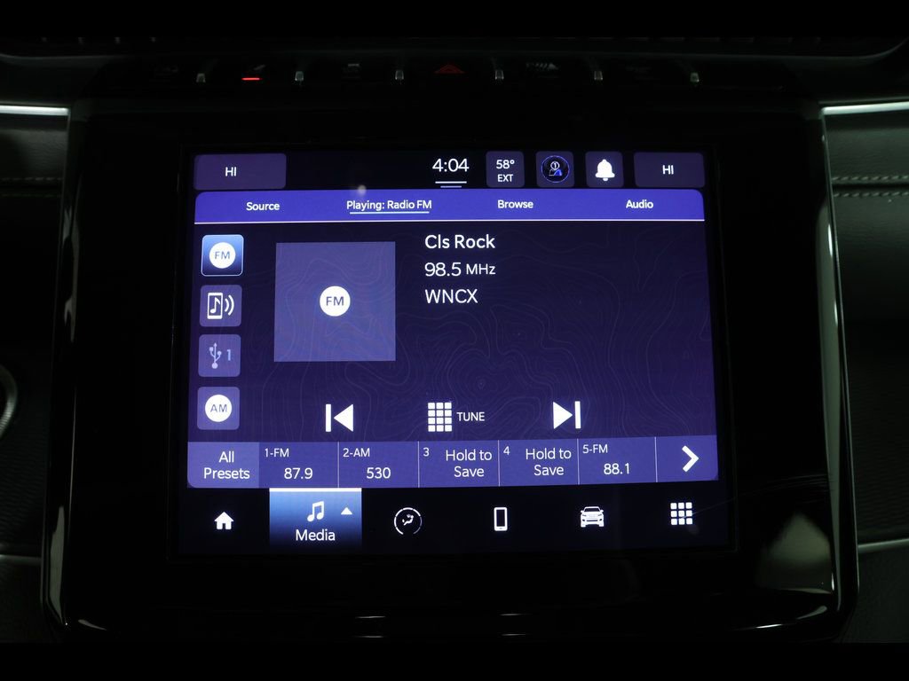 Used 2023 Jeep Grand Cherokee Laredo RWD image 23
