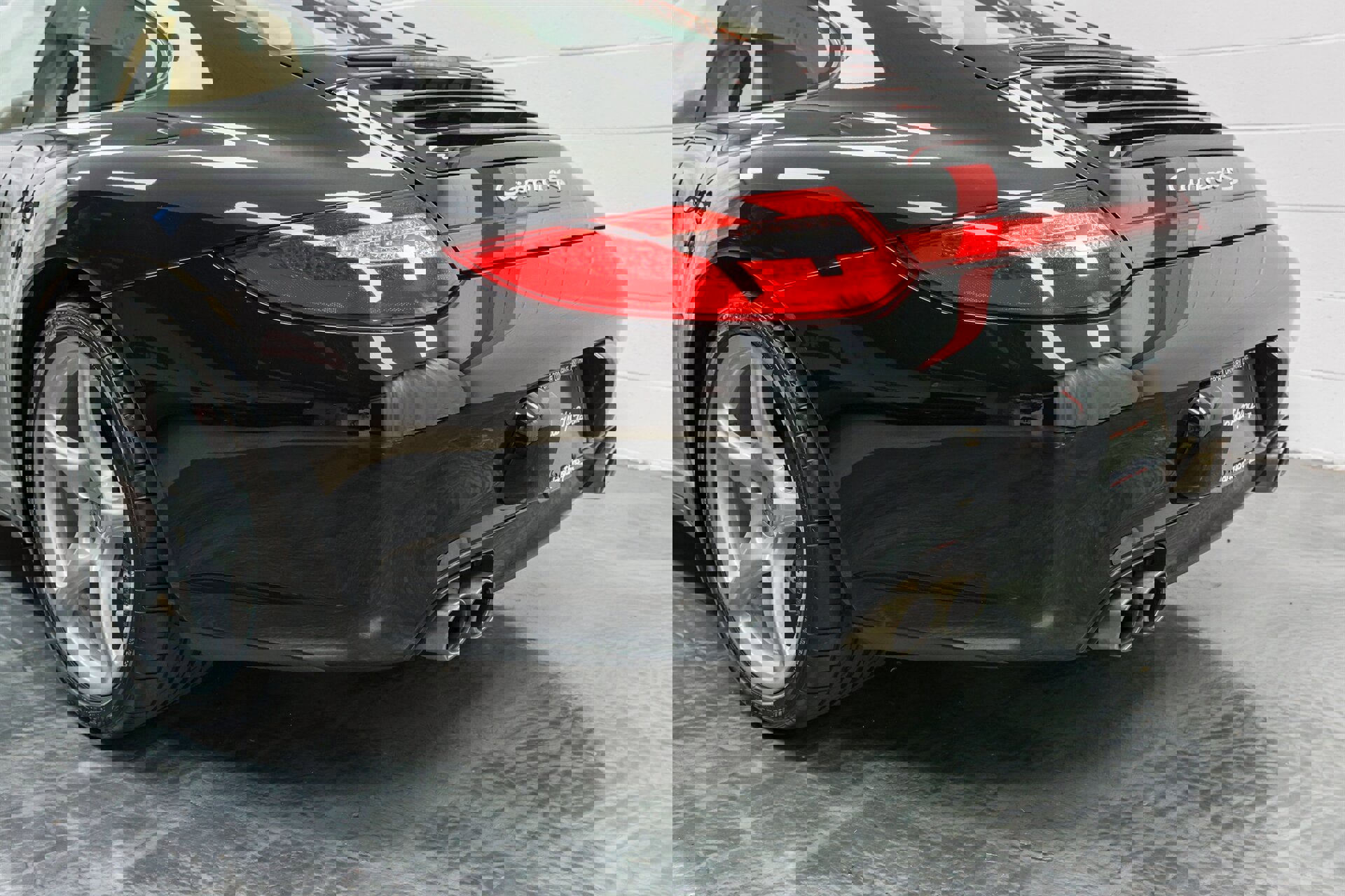 Used 2009 Porsche 911 Carrera 4S image 18