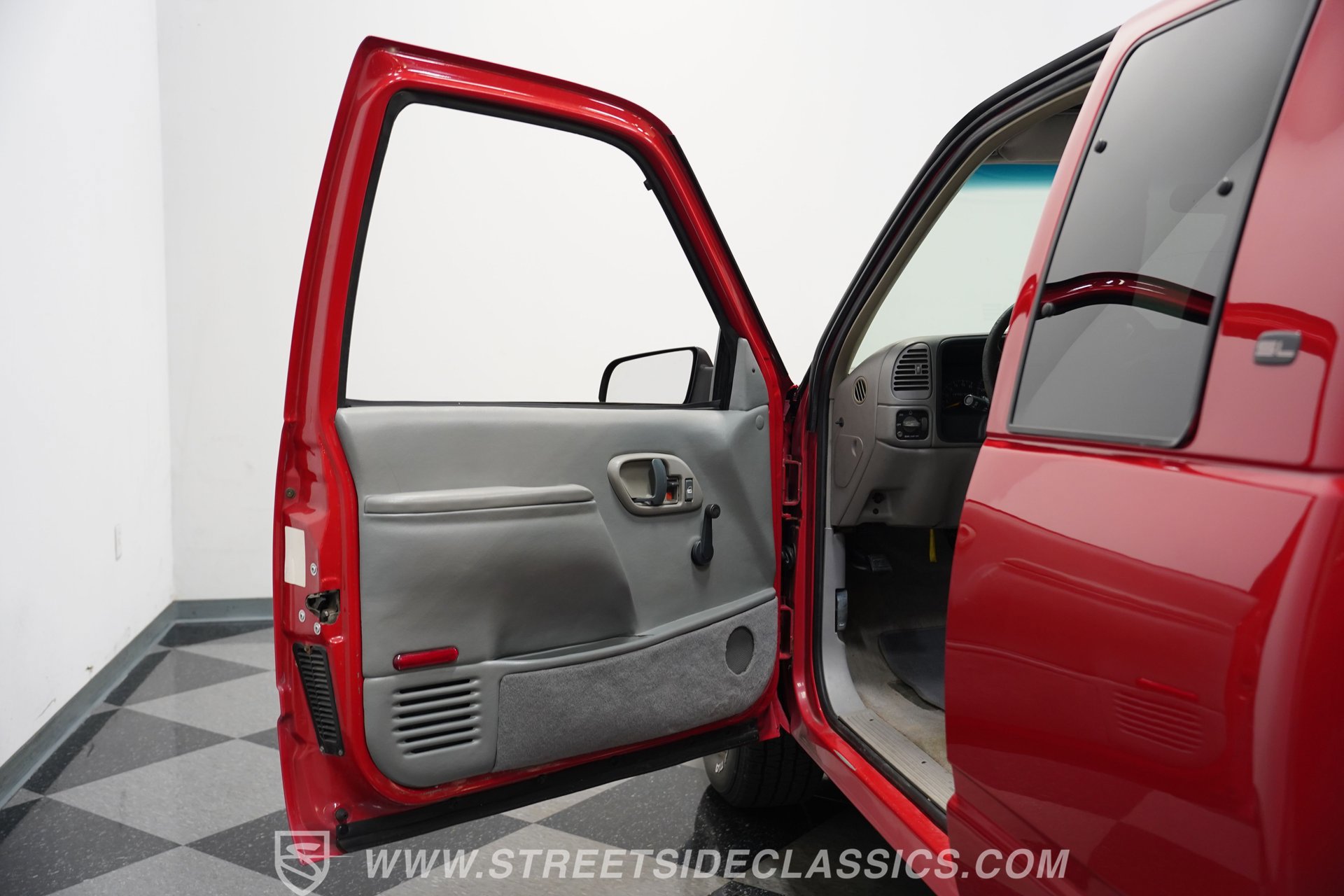 Used 1996 GMC Sierra 1500 2WD Extended Cab image 35