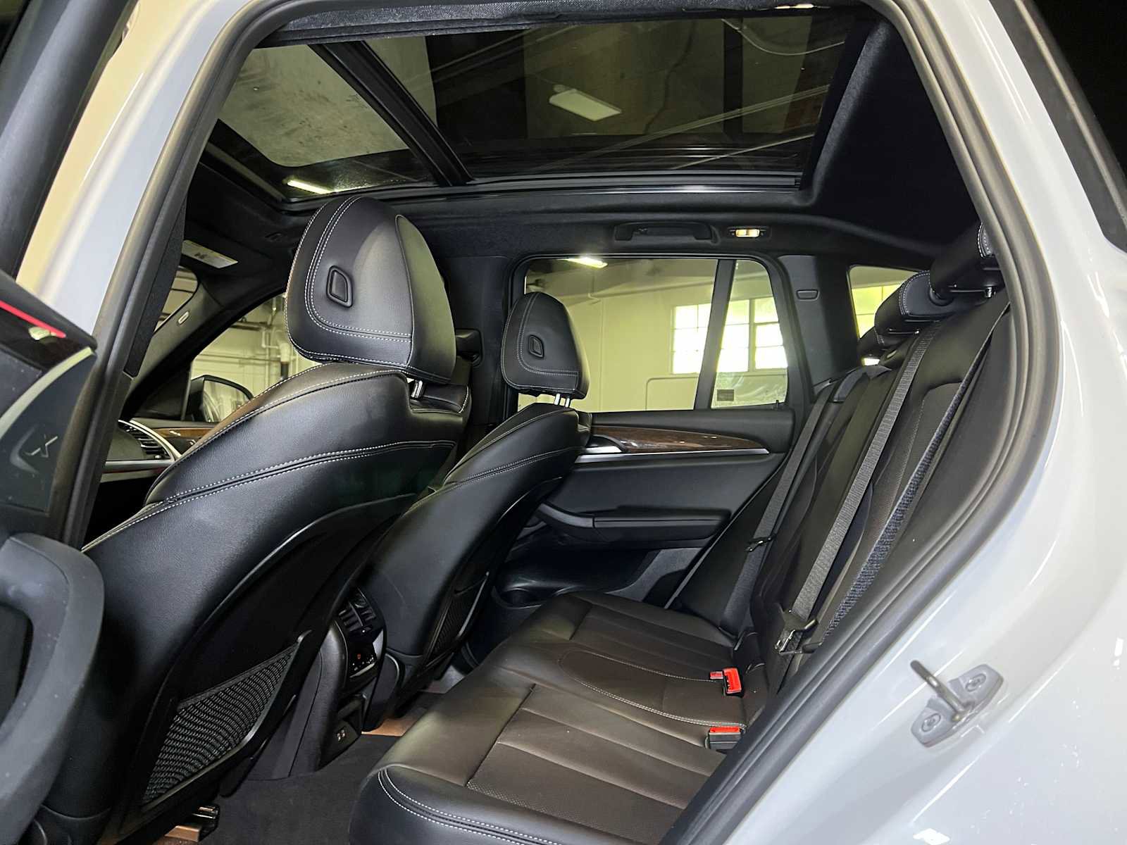 Used 2022 BMW X3 xDrive30i w/ Premium Package 2 image 18