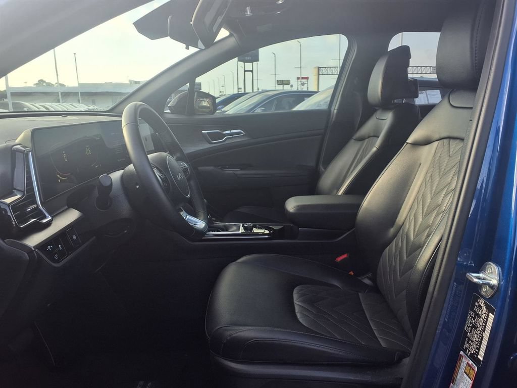Certified 2024 Kia Sportage X-Line w/ X-Line Premium Package AWD/4WD image 16