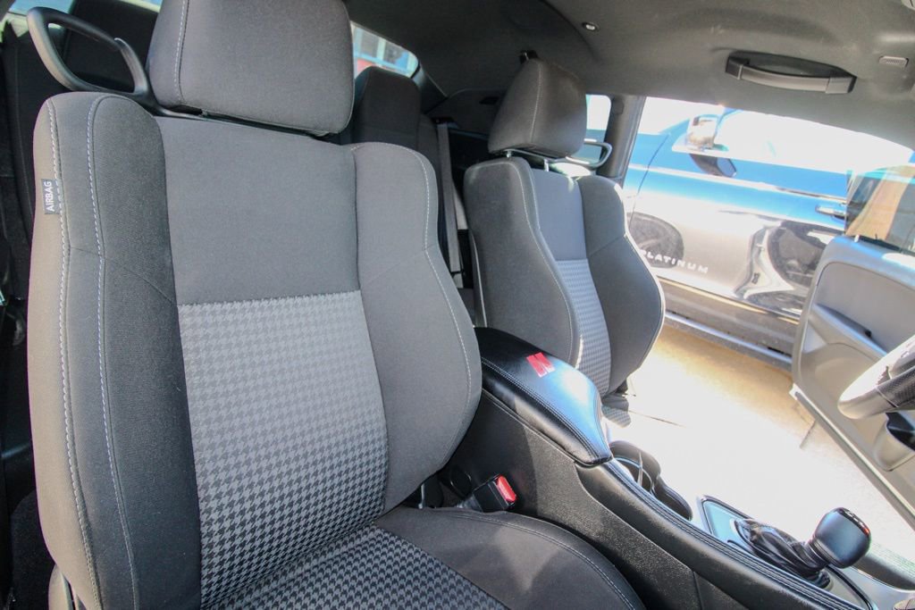 Used 2022 Dodge Challenger R/T w/ Blacktop Package image 16