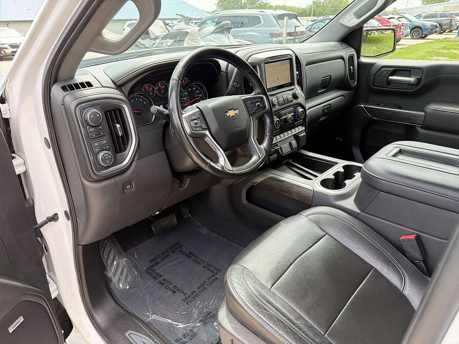 Used 2019 Chevrolet Silverado 1500 LTZ w/ LTZ Plus Package AWD/4WD image 2