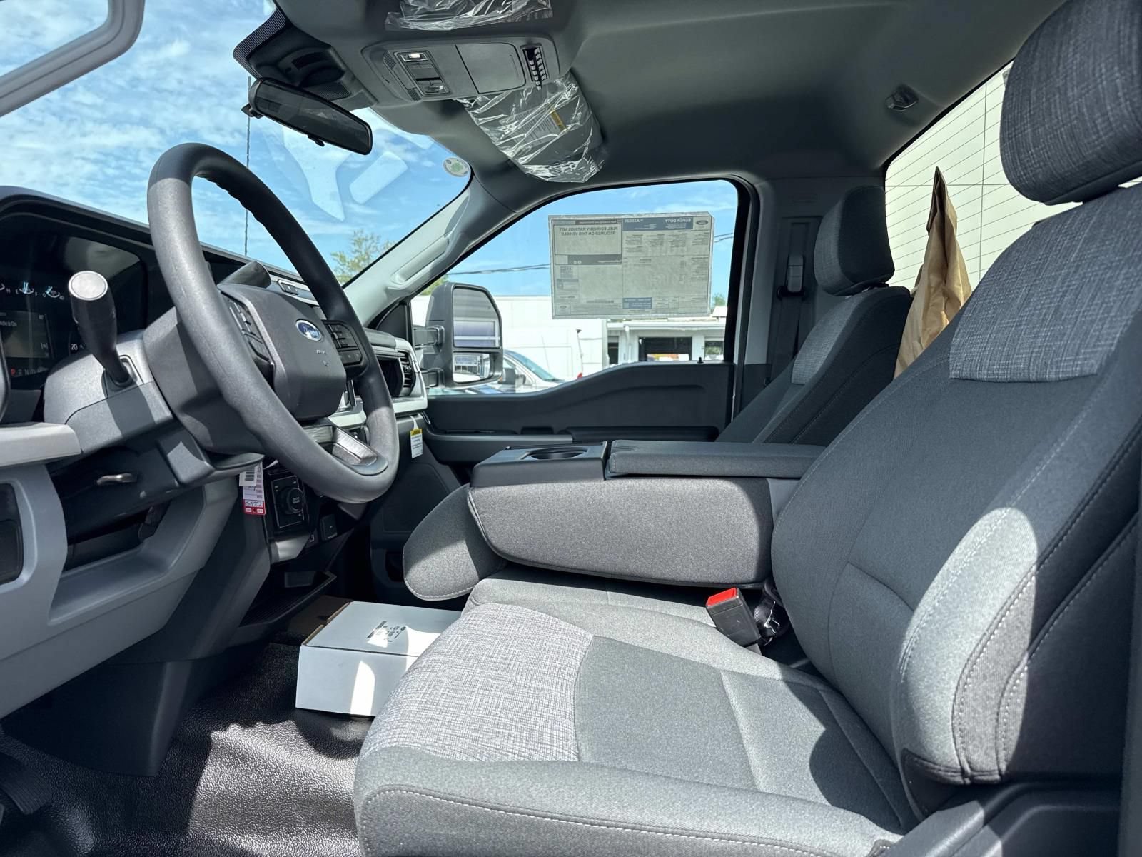 New 2026 Ford F600 4x4 Regular Cab Super Duty w/ XLT Value Package image 10