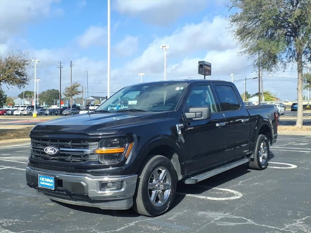 Used 2025 Ford F150 XLT w/ Equipment Group 301A Standard RWD image 11