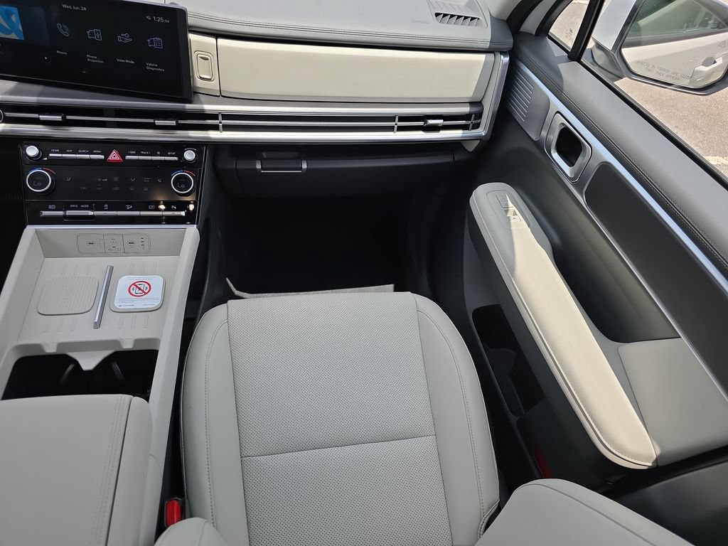 New 2026 Hyundai Santa Fe SEL FWD image 16