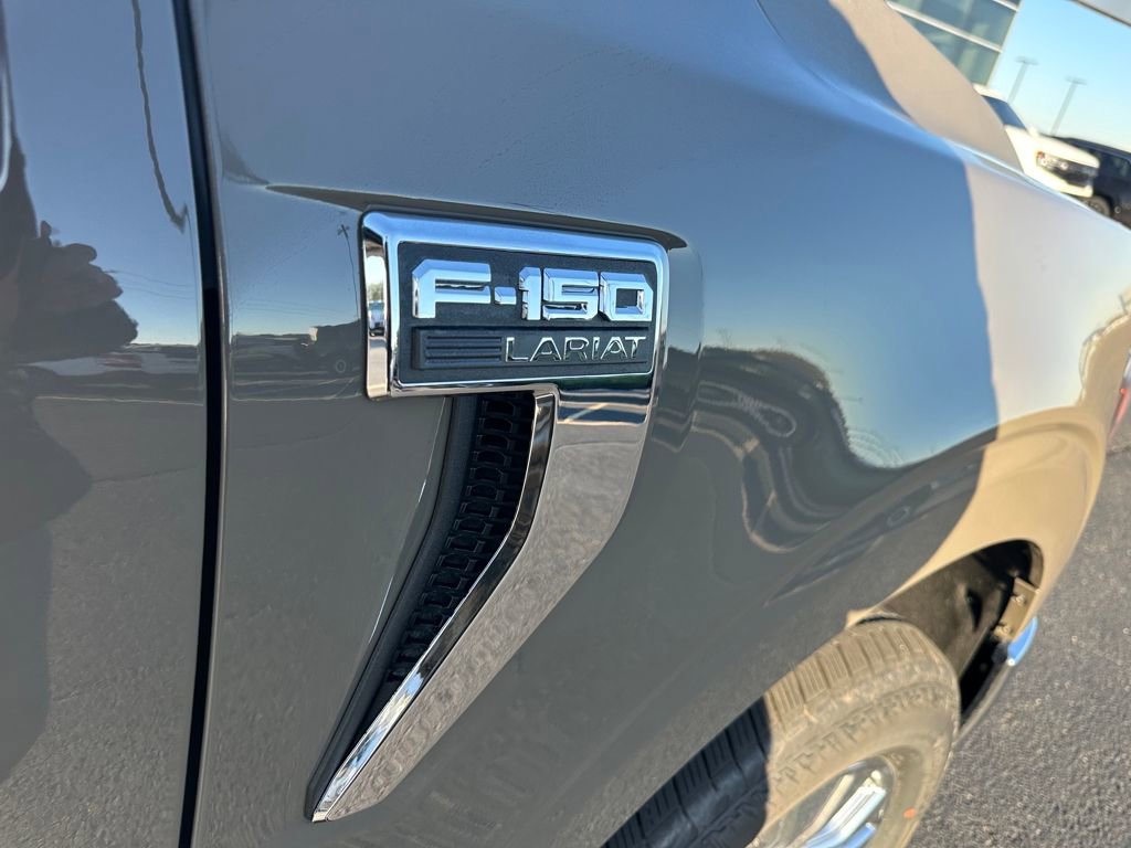 New 2025 Ford F150 Lariat w/ Equipment Group 502A High image 38