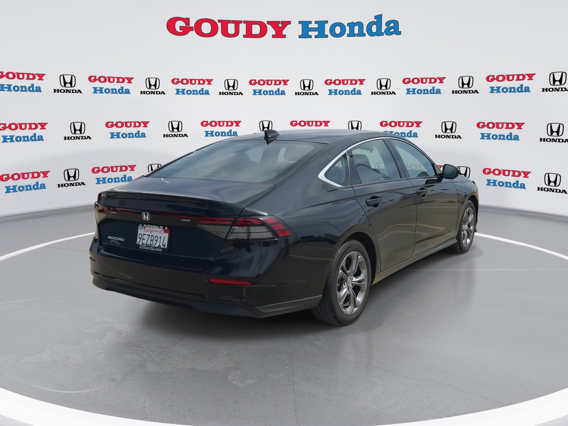 Certified 2023 Honda Accord EX image 8