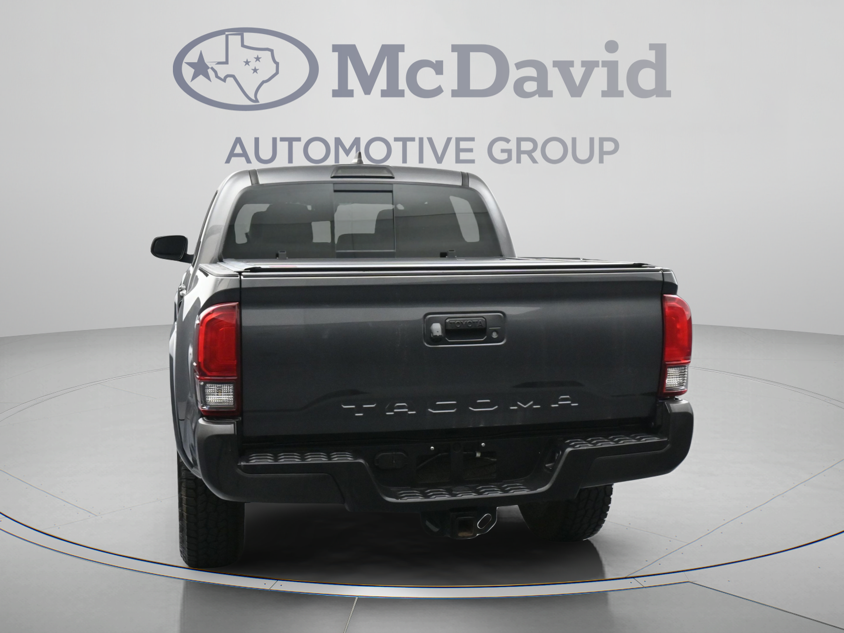Used 2019 Toyota Tacoma SR5 AWD/4WD image 7