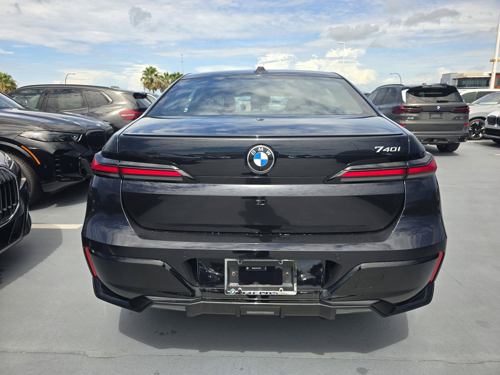 New 2026 BMW 740i RWD image 4