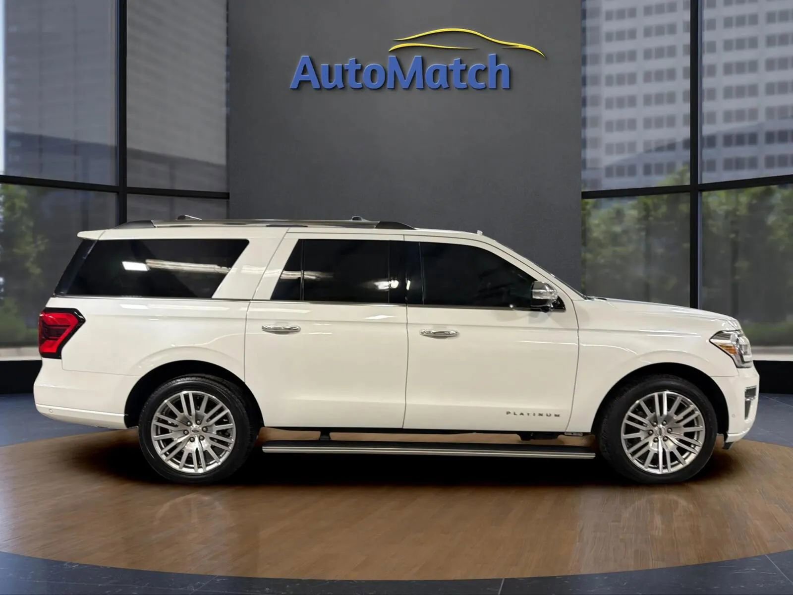 Used 2024 Ford Expedition Max Platinum image 12