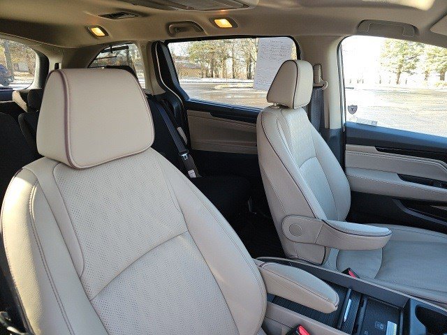 Used 2024 Honda Odyssey Elite image 10