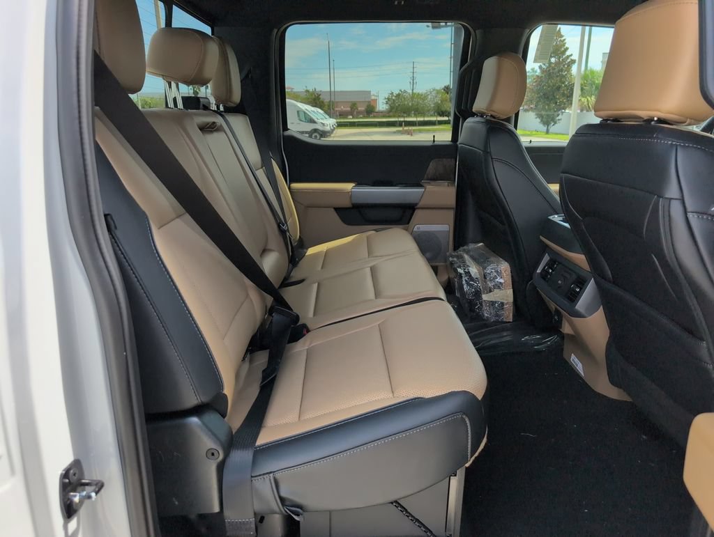 New 2026 Ford F250 Lariat w/ Tremor Off-Road Package AWD/4WD image 16