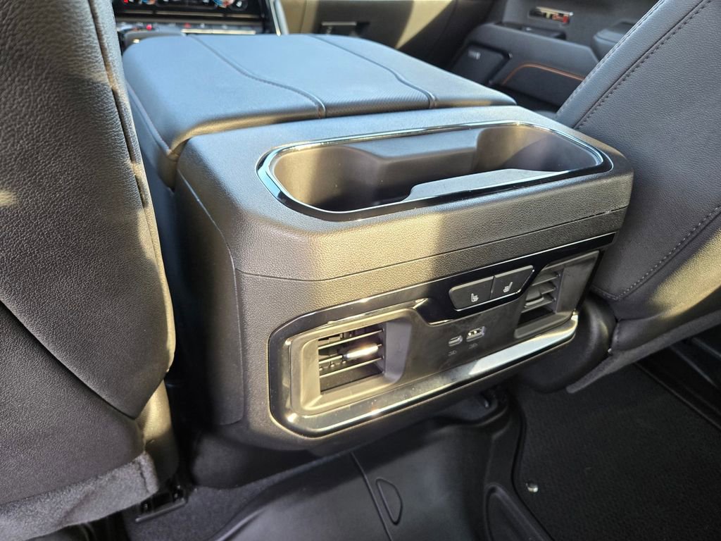Used 2025 GMC Sierra 1500 AT4 w/ AT4 Preferred Package image 28