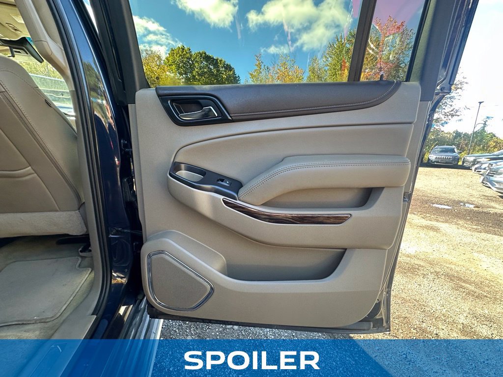 Used 2018 GMC Yukon XL SLT w/ Premium Edition AWD/4WD image 32