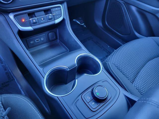 Used 2023 GMC Terrain SLE image 33