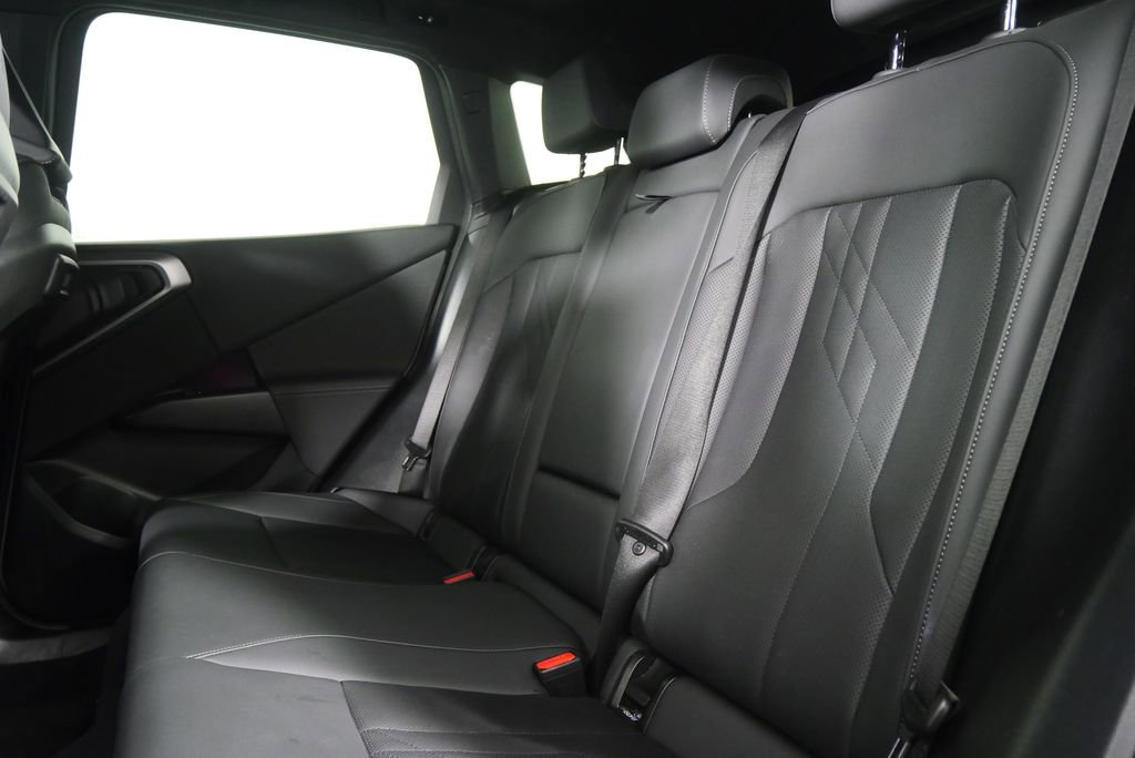 Certified 2025 BMW X3 xDrive30i image 14