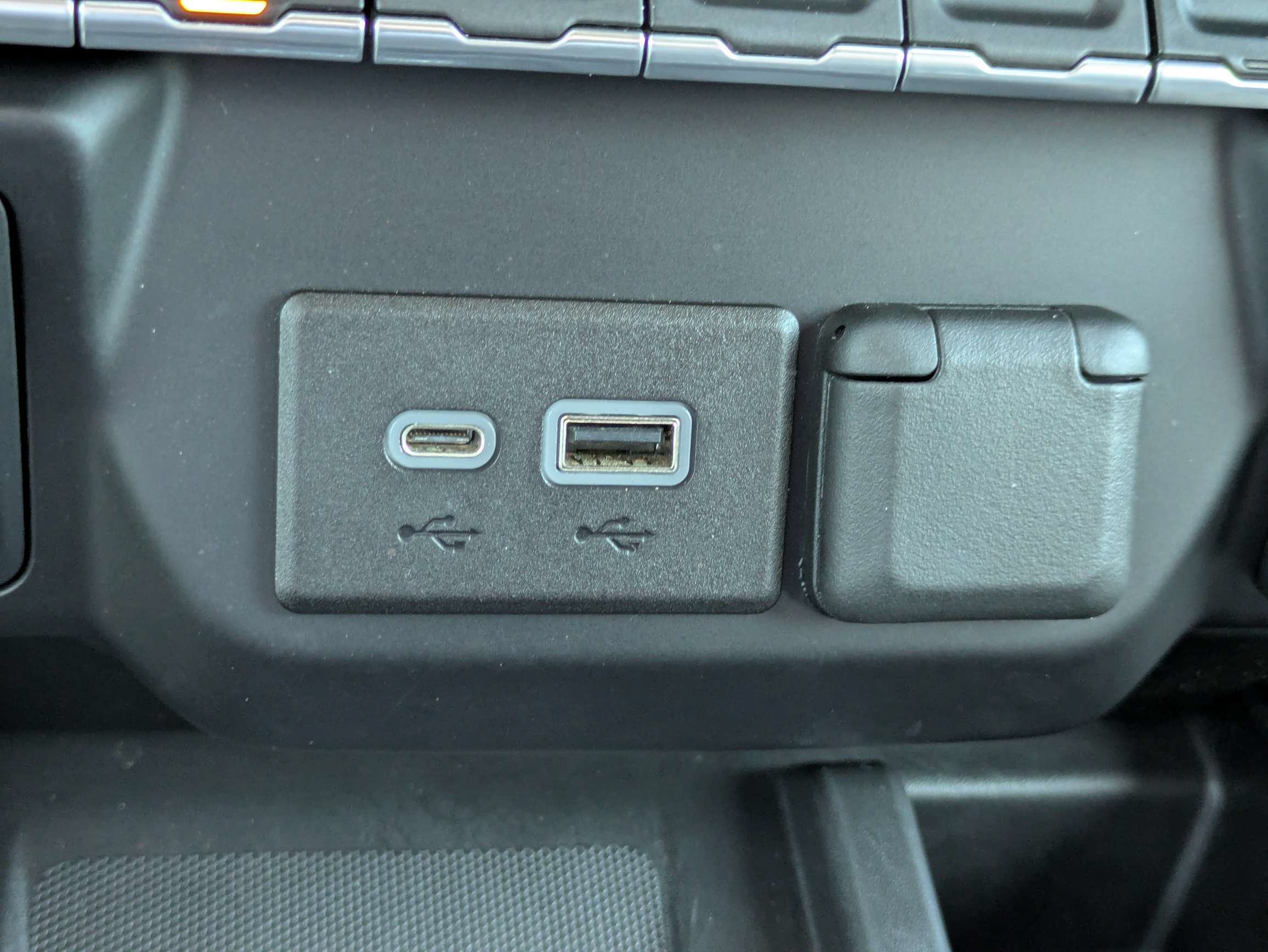 Used 2019 GMC Sierra 1500 Denali AWD/4WD image 28