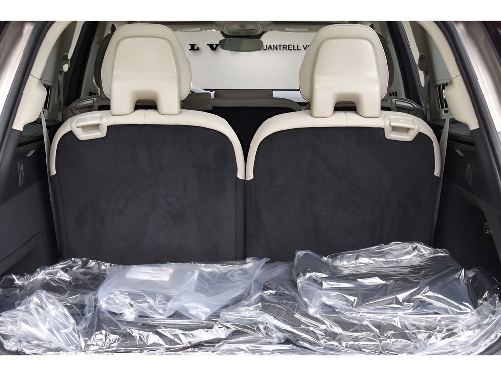 New 2026 Volvo XC90 B5 Ultra w/ Protection Package Premier image 24